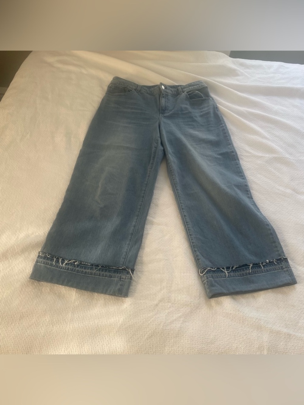 Talbots Wide Leg Jeans w/ Elvis Cuff (raw hem) size 12P $30 - Picture 2 of 6
